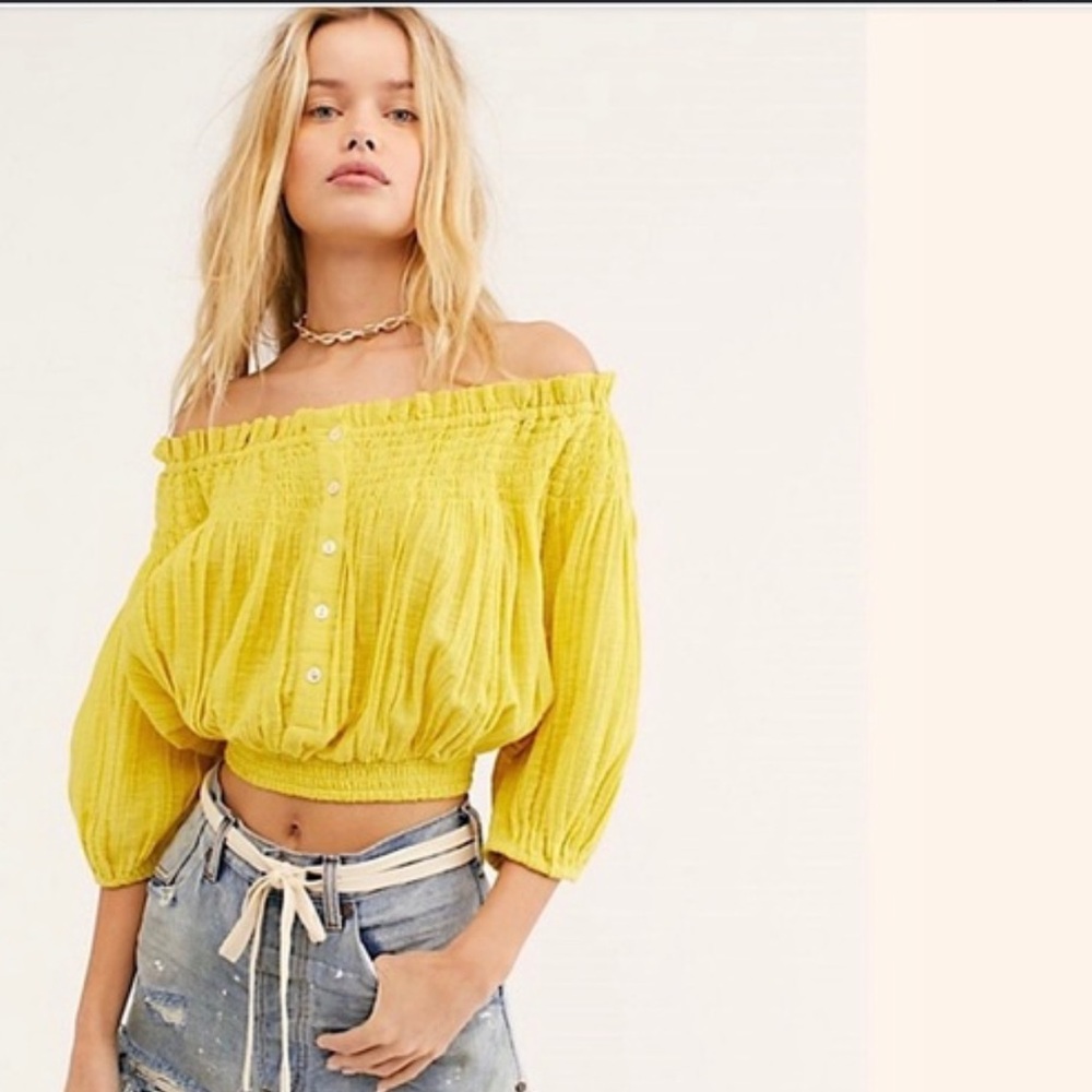 Free People Dancing til Dawn off the shoulder top in citrus honey.NWT. Retail 78